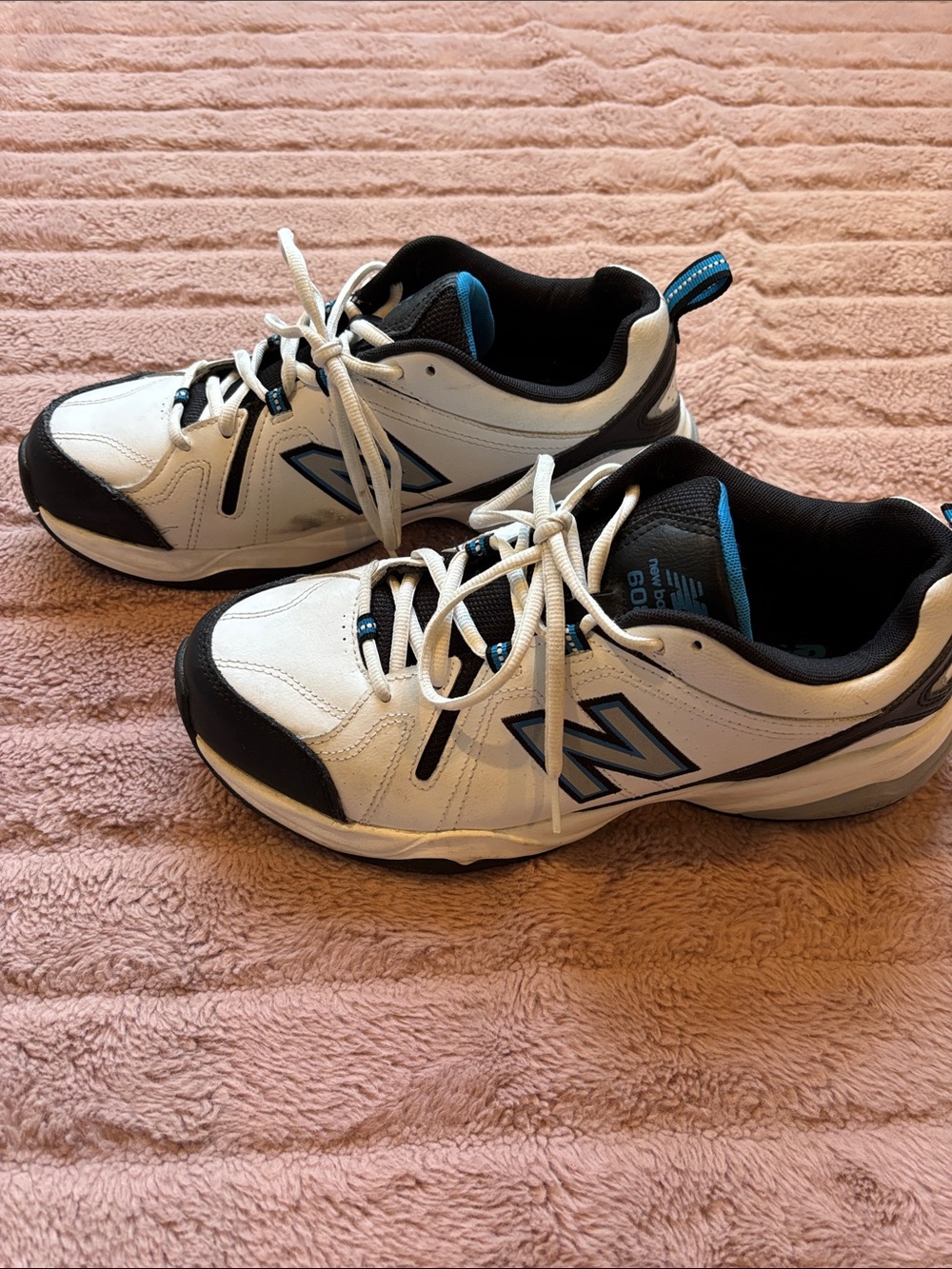 New Balance White Black Sneakers with Blue Accents Men’s size 10